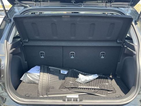 New 2026 Hyundai Venue SE FWD image 27