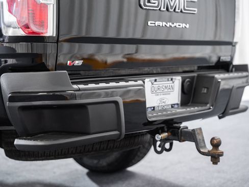Used 2022 GMC Canyon Elevation w/ Elevation Premium Package RWD image 8