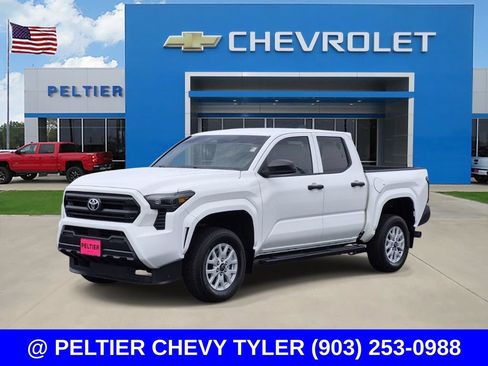 Used 2024 Toyota Tacoma SR RWD image 3