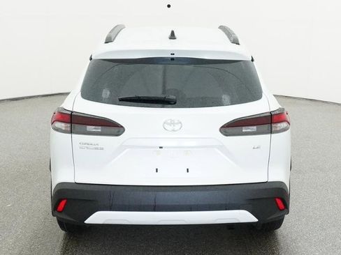 New 2026 Toyota Corolla Cross LE FWD image 3