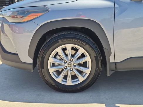 Certified 2026 Toyota Corolla Cross LE FWD image 27
