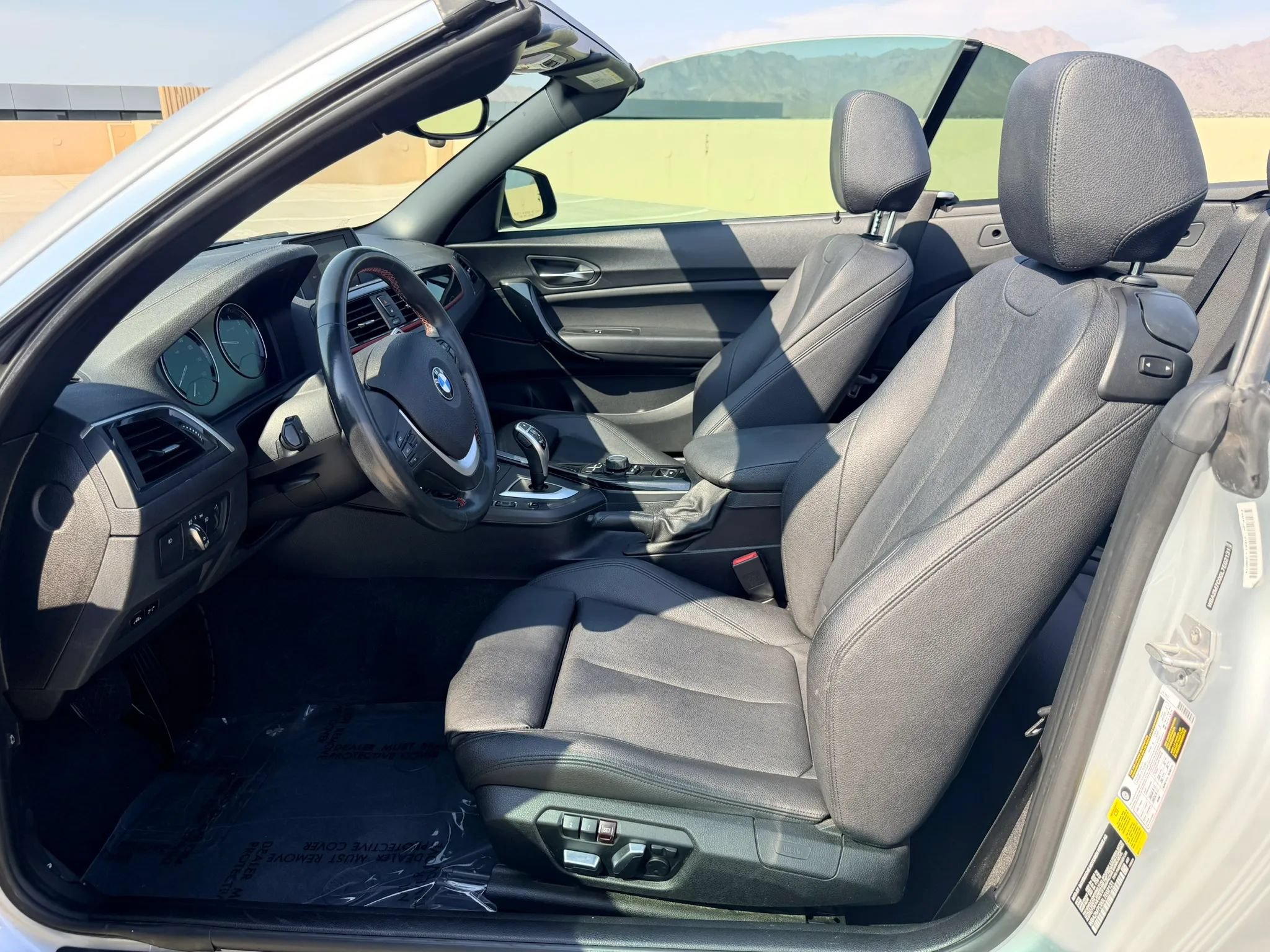 Used 2020 BMW 230i Convertible w/ Convenience Package RWD image 13