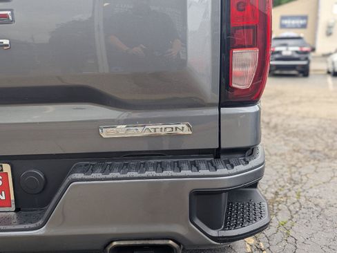 Used 2021 GMC Sierra 1500 Elevation w/ X31 Off-Road Package AWD/4WD image 14