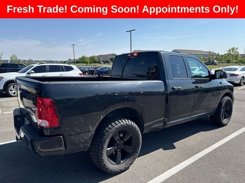 Used 2018 RAM 1500 Express w/ Black Ram 1500 Express Group AWD/4WD image 2