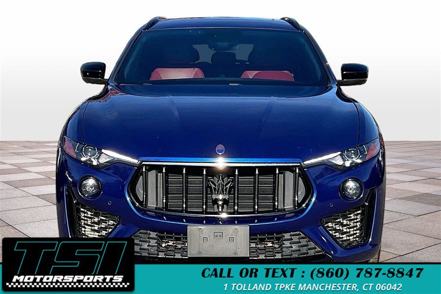 Used 2021 Maserati Levante AWD/4WD image 3