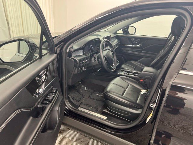 Used 2022 Lincoln Corsair AWD w/ Premium Package image 12