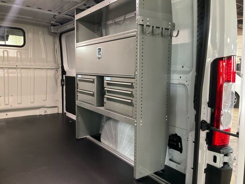 Used 2025 RAM ProMaster 2500 w/ Safety Group FWD image 22