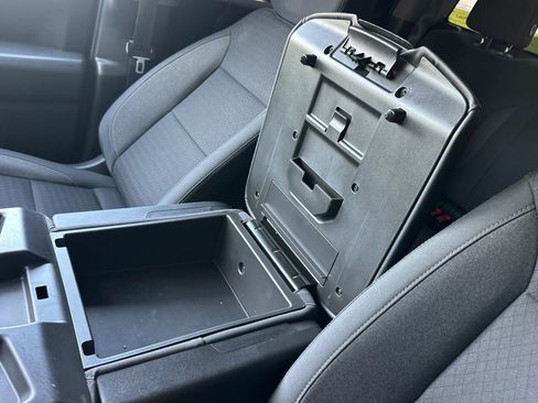 Used 2022 Chevrolet Silverado 1500 Custom Trail Boss w/ LPO, Dark Essentials Package image 37