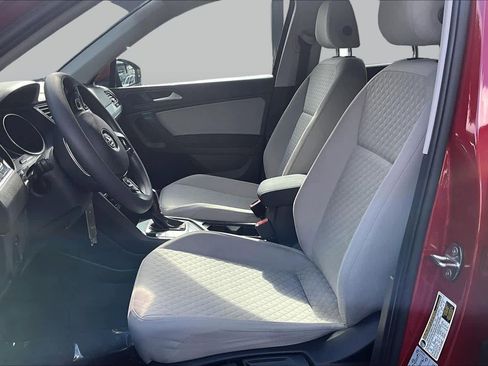 Used 2019 Volkswagen Tiguan S w/ Driver Assistance Package FWD image 9