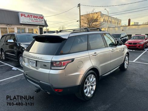 Used 2016 Land Rover Range Rover Sport HSE image 4