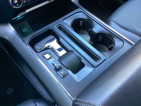 Used 2021 Ford F150 Lariat w/ Equipment Group 502A High image 54