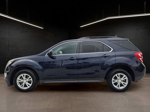 Used 2017 Chevrolet Equinox LT FWD image 4