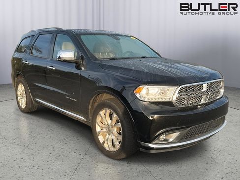 Used 2017 Dodge Durango Citadel w/ Premium Entertainment Group image 4