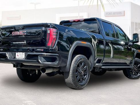 Used 2025 GMC Sierra 2500 AT4 w/ AT4 Premium Plus Package AWD/4WD image 33