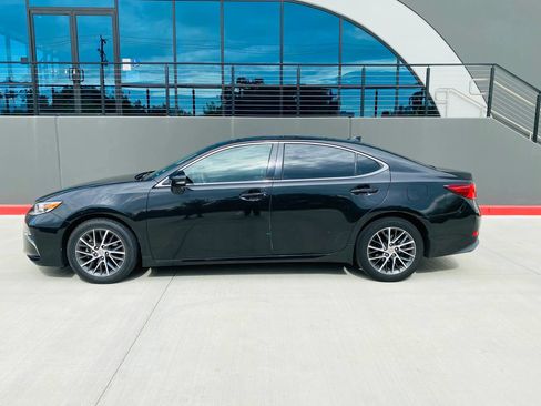 Used 2017 Lexus ES 350 w/ Navigation System Package FWD image 2