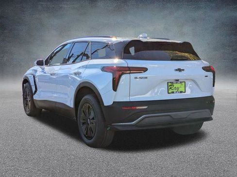 New 2026 Chevrolet Blazer EV LT AWD/4WD image 5