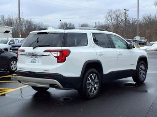 Used 2023 GMC Acadia SLT video 2