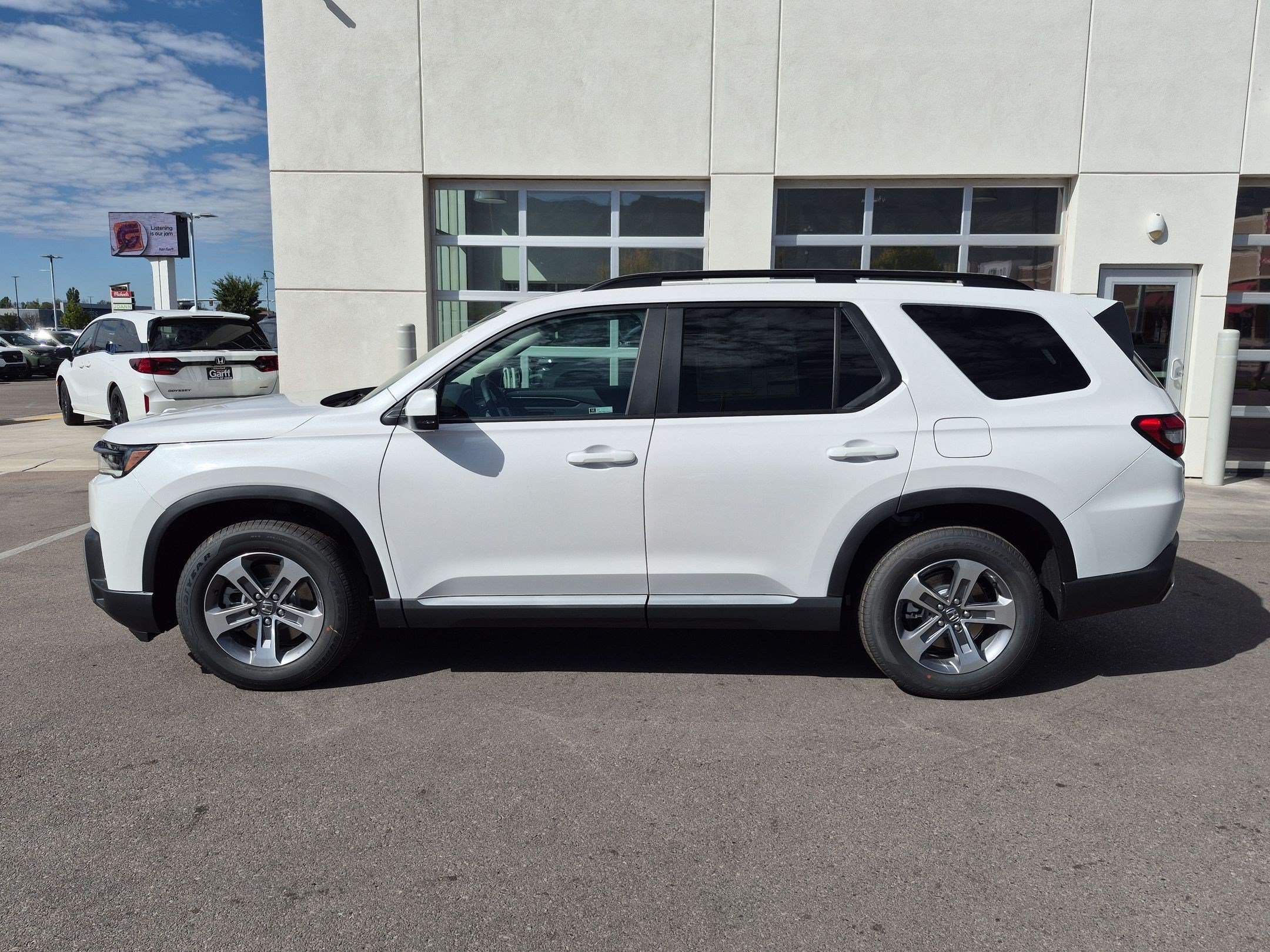 New 2026 Honda Pilot EX-L image 8