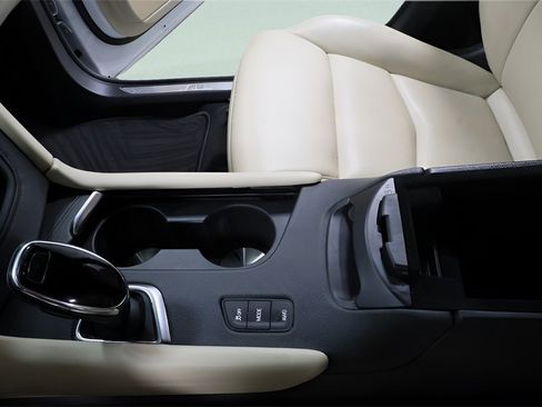 Used 2018 Cadillac XT5 Luxury image 20