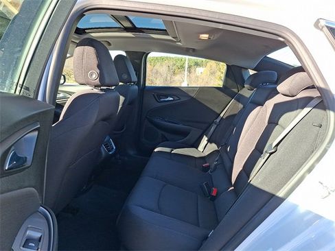 Used 2024 Chevrolet Malibu LT image 10