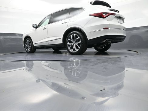 Certified 2023 Acura MDX SH-AWD w/ Technology Package image 34