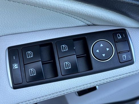 Used 2015 Mercedes-Benz CLA 250 image 12