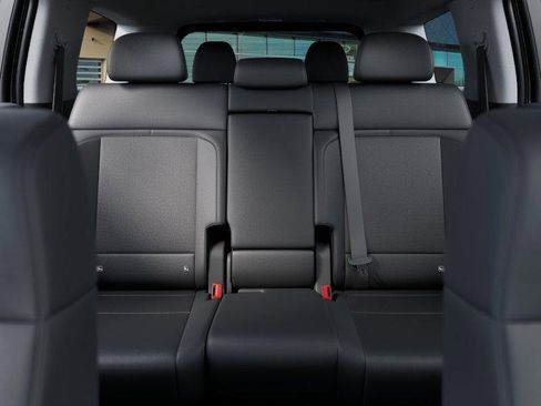 New 2026 Hyundai Santa Fe SE image 12