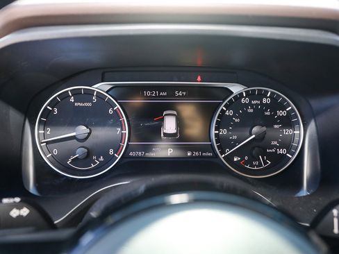 Used 2023 Nissan Rogue SV image 13