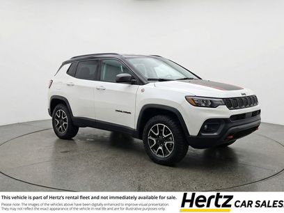 Used 2025 Jeep Compass Trailhawk