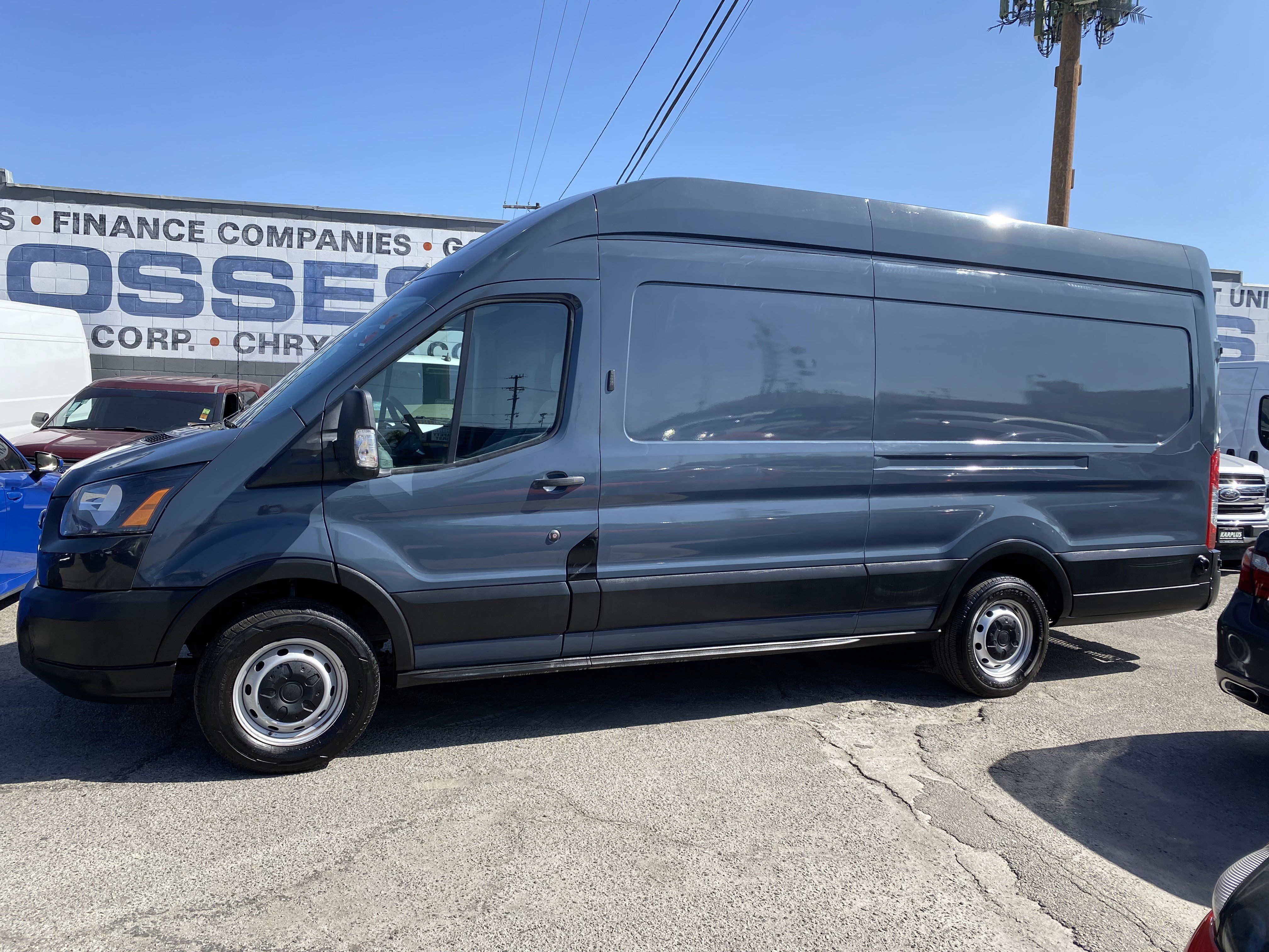 Used 2019 Ford Transit 250 148 High Roof Extended RWD image 8