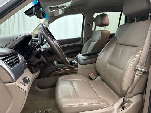 Used 2015 Chevrolet Tahoe LT RWD image 14