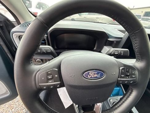 Used 2025 Ford Maverick XLT w/ XLT Luxury Package AWD/4WD image 8