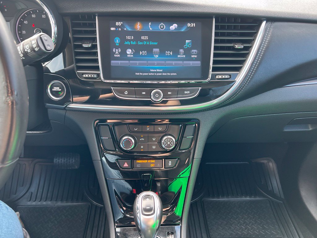 Used 2020 Buick Encore Preferred FWD image 25