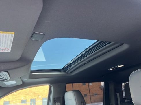 Used 2020 Chevrolet Silverado 2500 High Country w/ Z71 Off-Road Package image 21