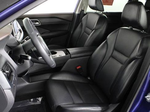 Certified 2021 Nissan Rogue SV w/ Premium Package image 21