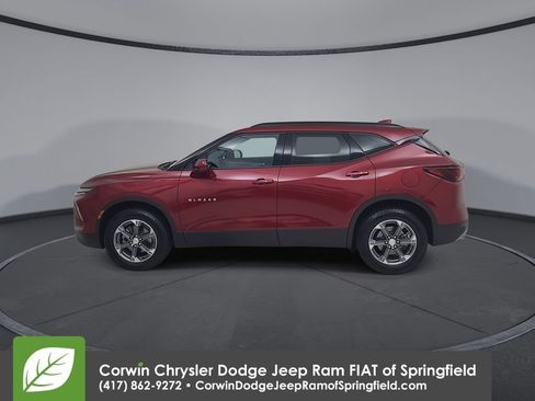 Used 2025 Chevrolet Blazer LT w/ Convenience Package AWD/4WD image 9