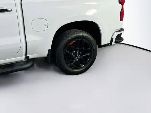 Used 2023 Chevrolet Silverado 1500 RST w/ Redline Edition AWD/4WD image 31