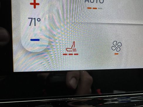 New 2025 Ford Ranger XLT w/ Equipment Group 301A High image 31