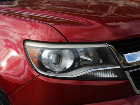 Used 2015 Chevrolet Colorado LT w/ Luxury Package image 39