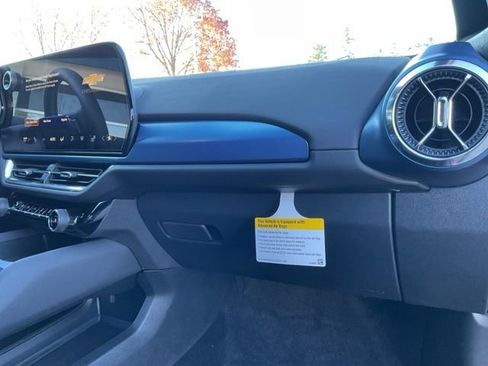 New 2026 Chevrolet Equinox EV LT image 17