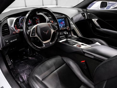 Used 2018 Chevrolet Corvette Grand Sport image 3