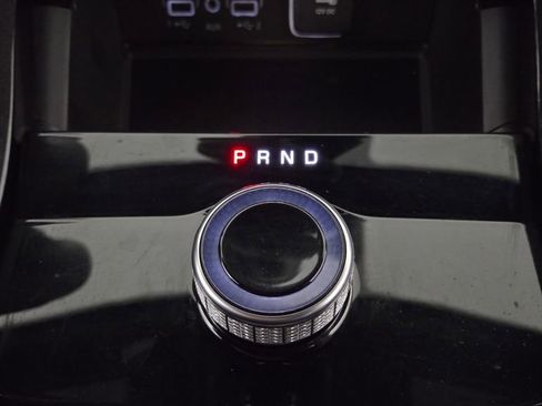 Used 2023 Jeep Grand Cherokee L Laredo image 28