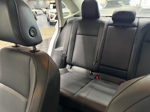 Used 2019 Volkswagen Jetta SE image 34