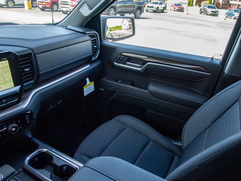 New 2026 Chevrolet Silverado 1500 RST AWD/4WD image 14