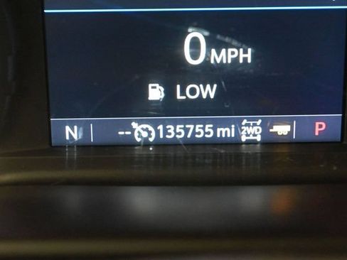Used 2021 Chevrolet Silverado 1500 Custom w/ Safety Confidence Package AWD/4WD image 4