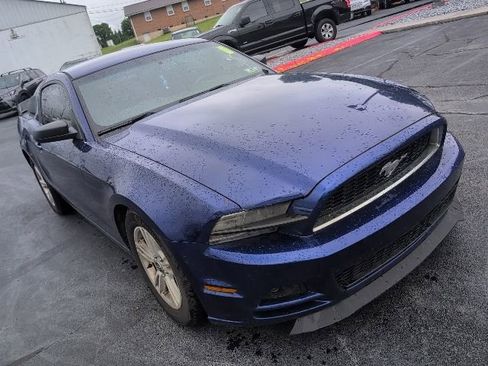 Used 2014 Ford Mustang Coupe w/ Equipment Group 102A RWD image 2