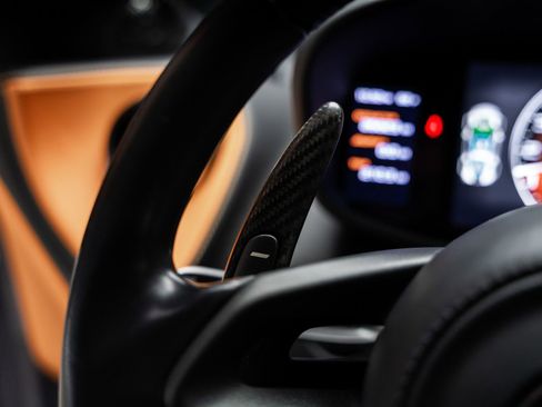 Used 2017 McLaren 570S Coupe image 44