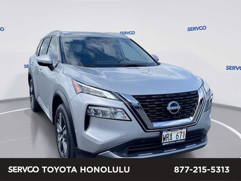 Used 2023 Nissan Rogue SL w/ SL Premium Package FWD image 1
