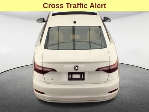 Used 2020 Volkswagen Jetta SE w/ SE Cold Weather Package FWD image 7
