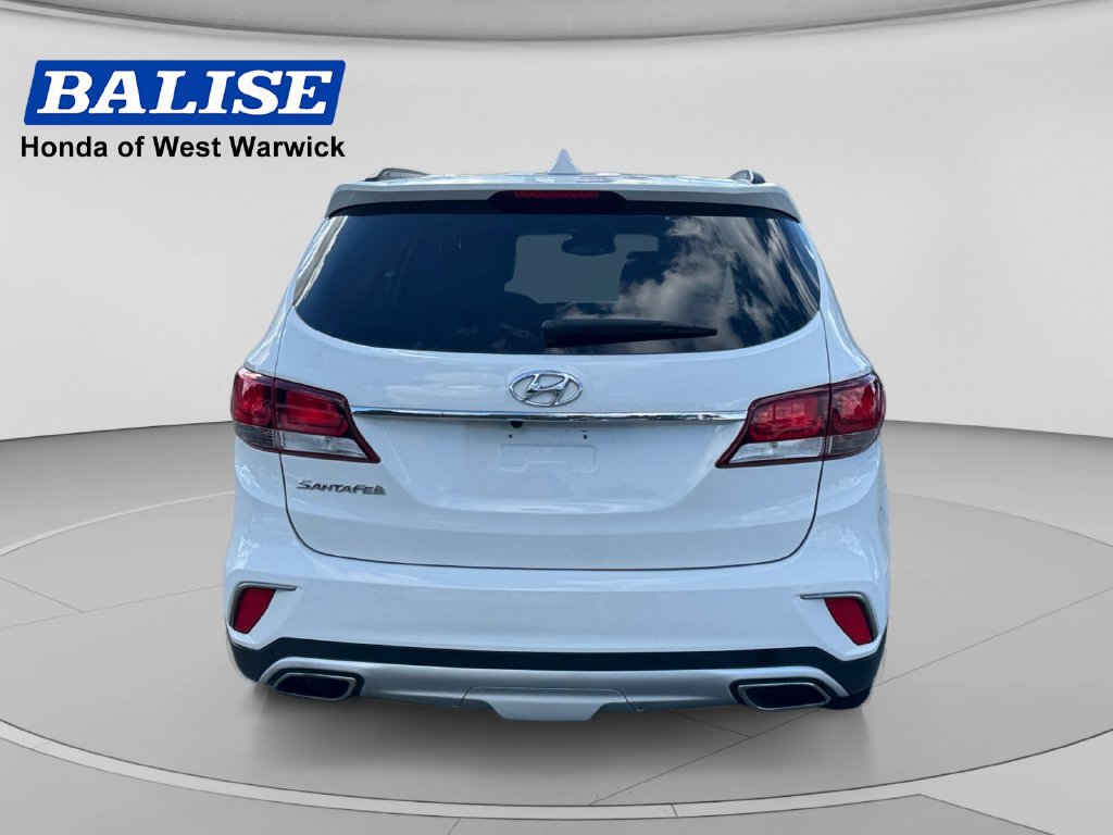 Used 2017 Hyundai Santa Fe SE w/ Cargo Package FWD image 6
